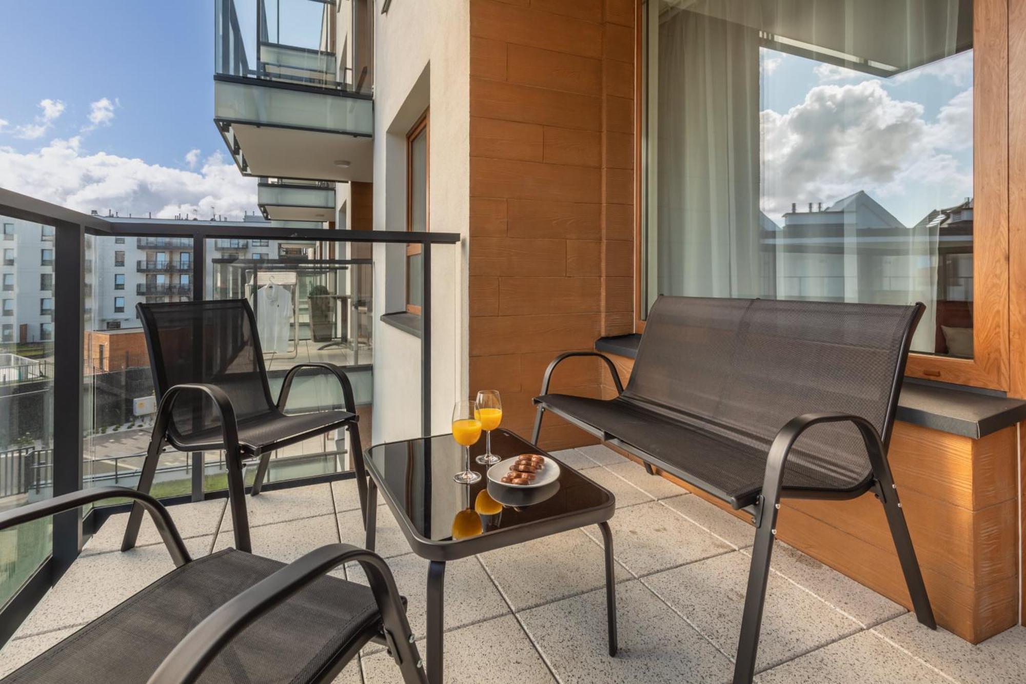 Sun & Beach Apartments Bel Mare With Parking By Noclegi Renters Мендзыздрое Экстерьер фото